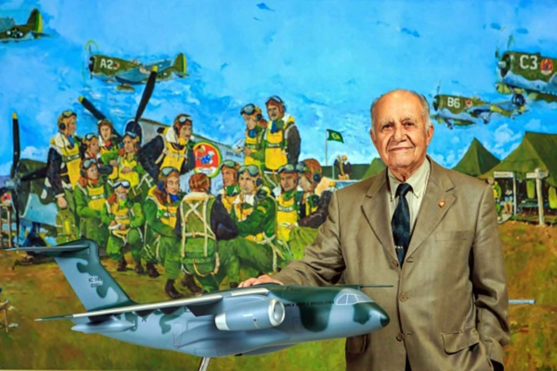 A trajetória na aviação teve início no Aeroclubede Sorocaba, onde se brevetou em 1944