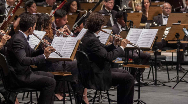 Conservatório de Tatuí promove recital de violão e concerto da Banda Sinfônica