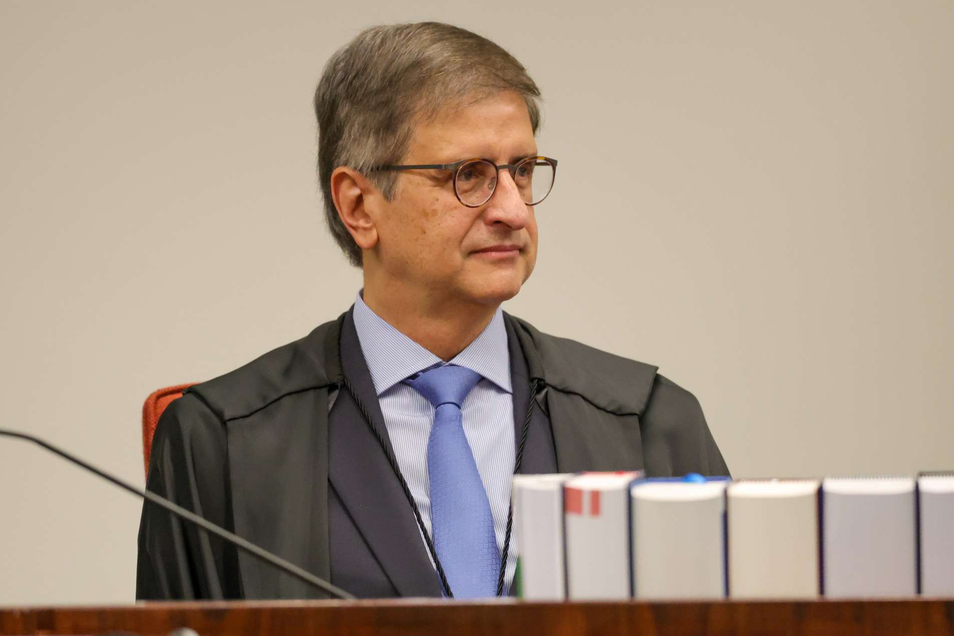 Brasília (DF) 10/09/2025 - O procurador-geral da República, Paulo Gonet, na Primeira Turma do Supremo Tribunal Federal (STF) que realiza o quarto dia de julgamento dos réus do Núcleo 1 da trama golpista, formado pelo ex-presidente Jair Bolsonaro e mais sete aliados.  Foto: Fabio Rodrigues-Pozzebom/ Agência Brasil