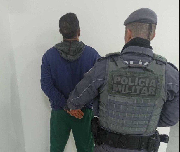 Homem foi conduzido ao Plantão Policial