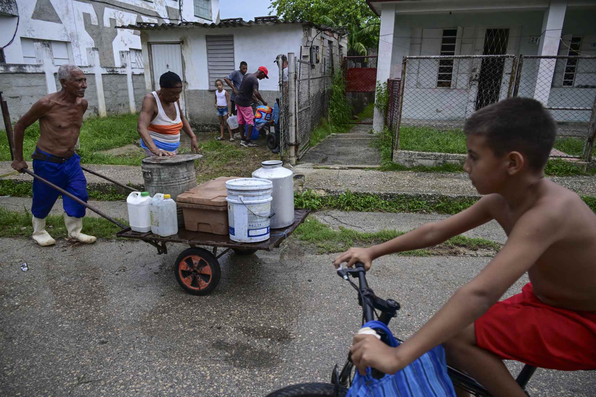 População sofre com falta de energia elétrica
