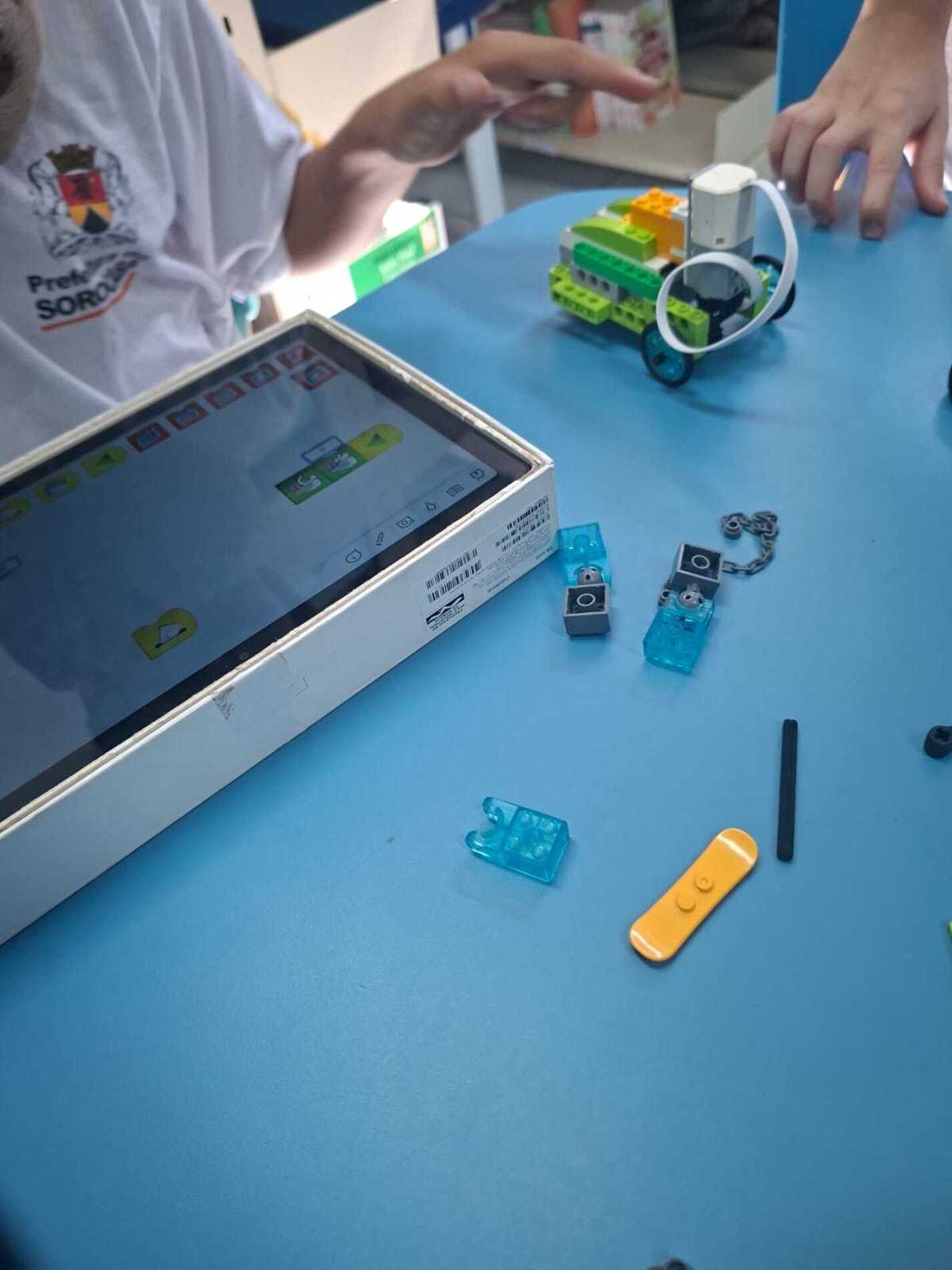 Alunos participam de atividades do 