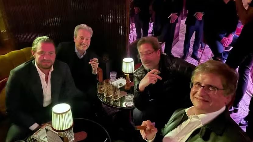 Procurador-geral fumou charutos com Vorcaro em Londres