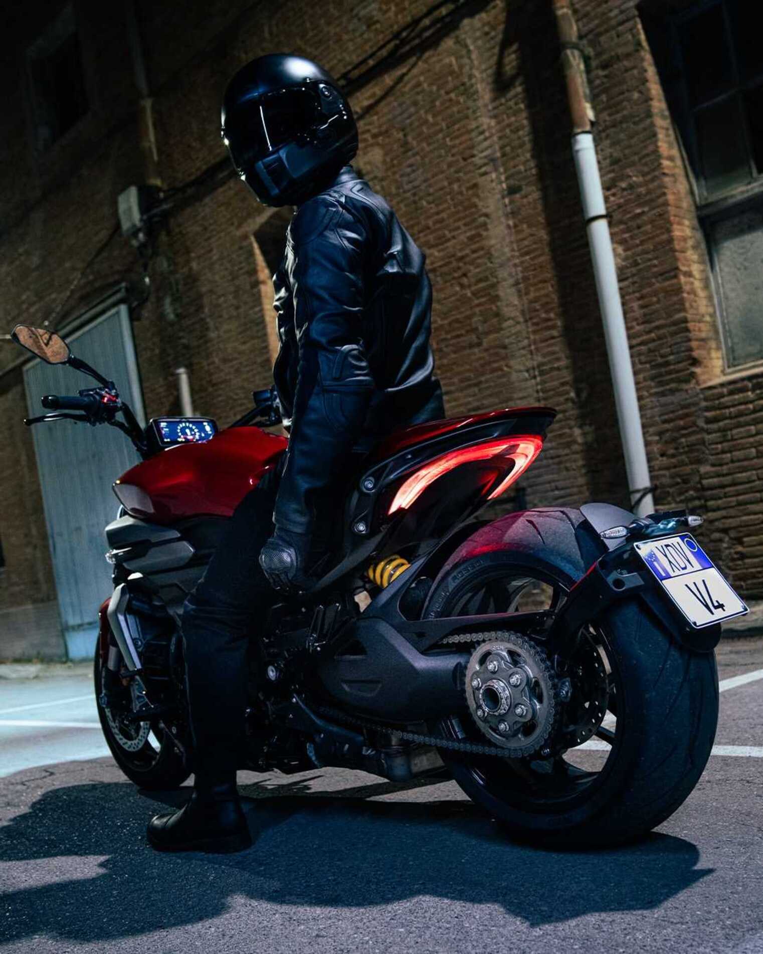 Ducati  XDiavel V4