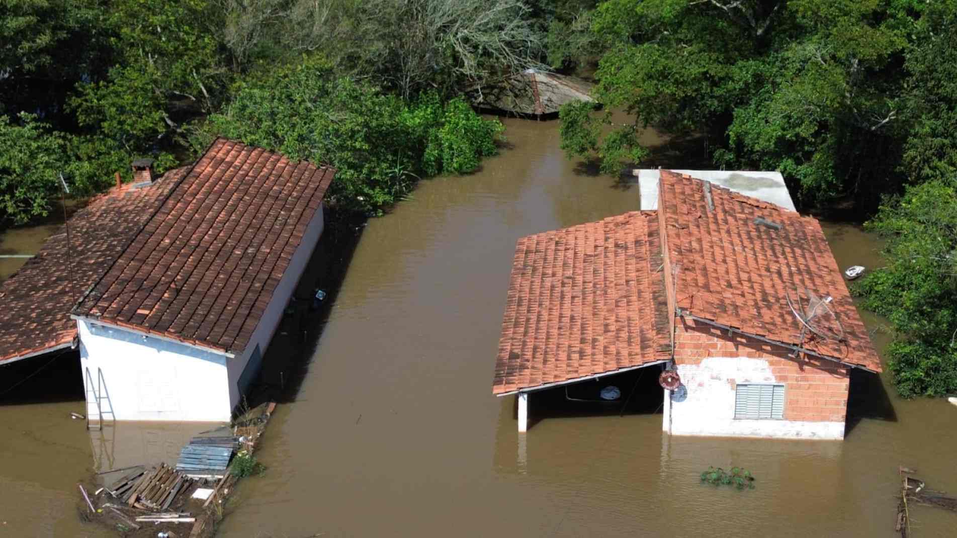 Previsão de novas chuvas pode elevar novamente o nível do rio
