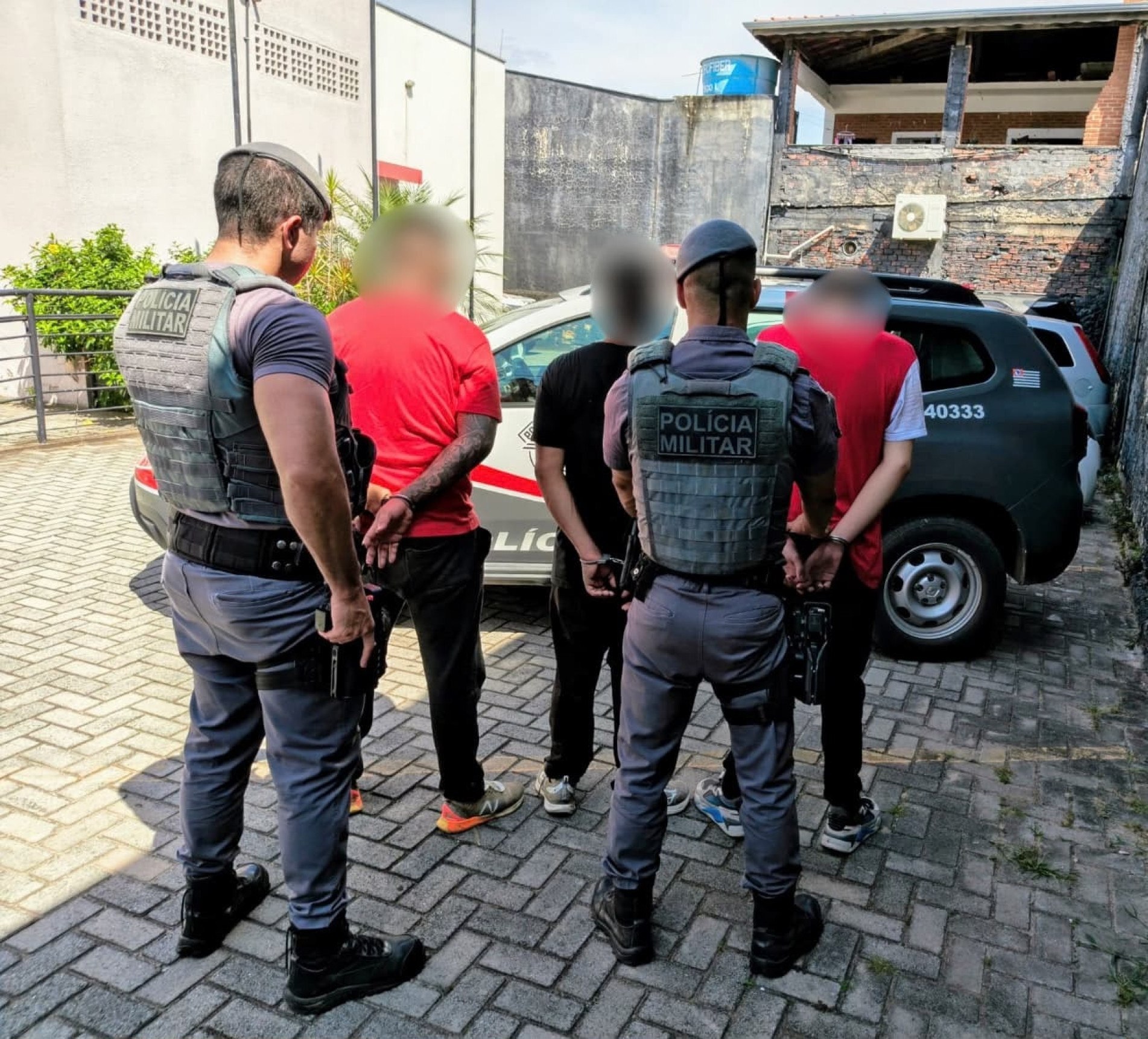 Os homens permaneceram à disposição da Justiça