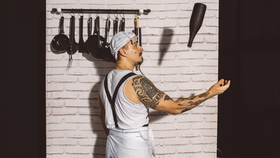O Teatro do SESI Itapetininga recebe hoje (3), o espetáculo 