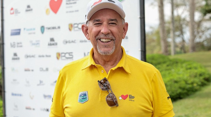 Golfe e solidariedade