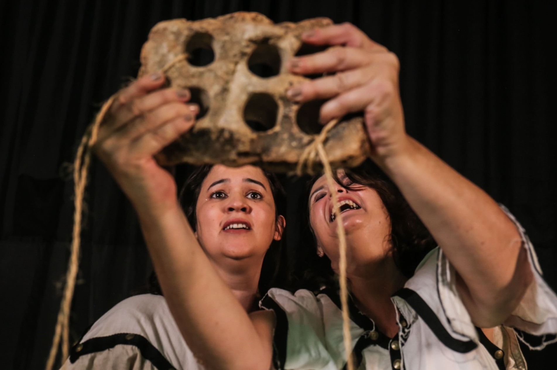 Apresentação homenageia mulheres que ajudaram a abrir caminho para direitos conquistados no século passado