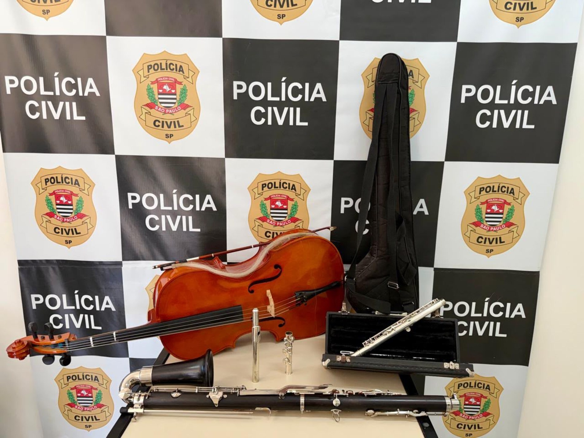 Os itens furtados estavam escondidos no bairro Colônia, em Araçoiaba da Serra