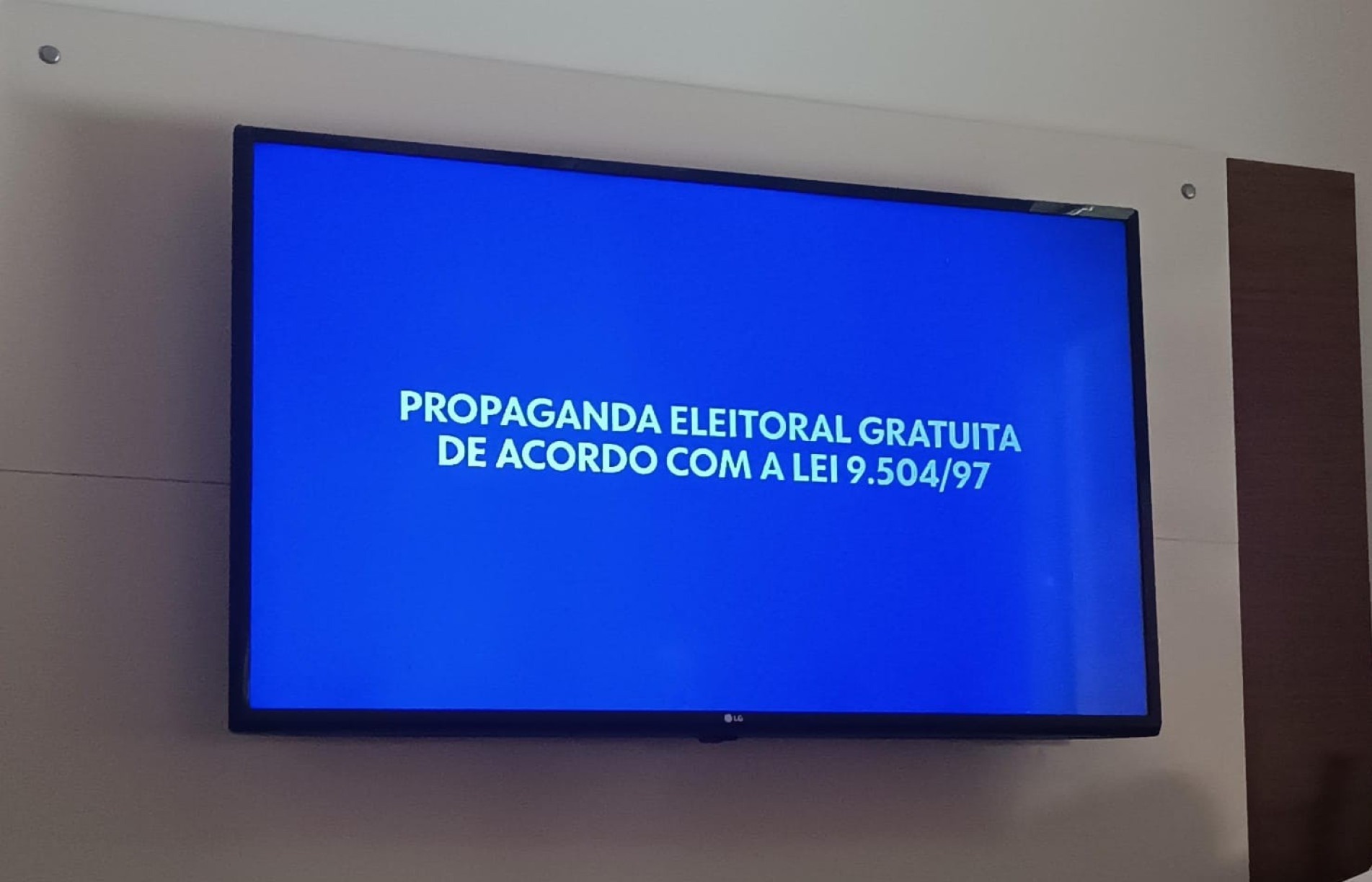 Campanha é transmitida de segunda-feira a sábado, em blocos de dez minutos