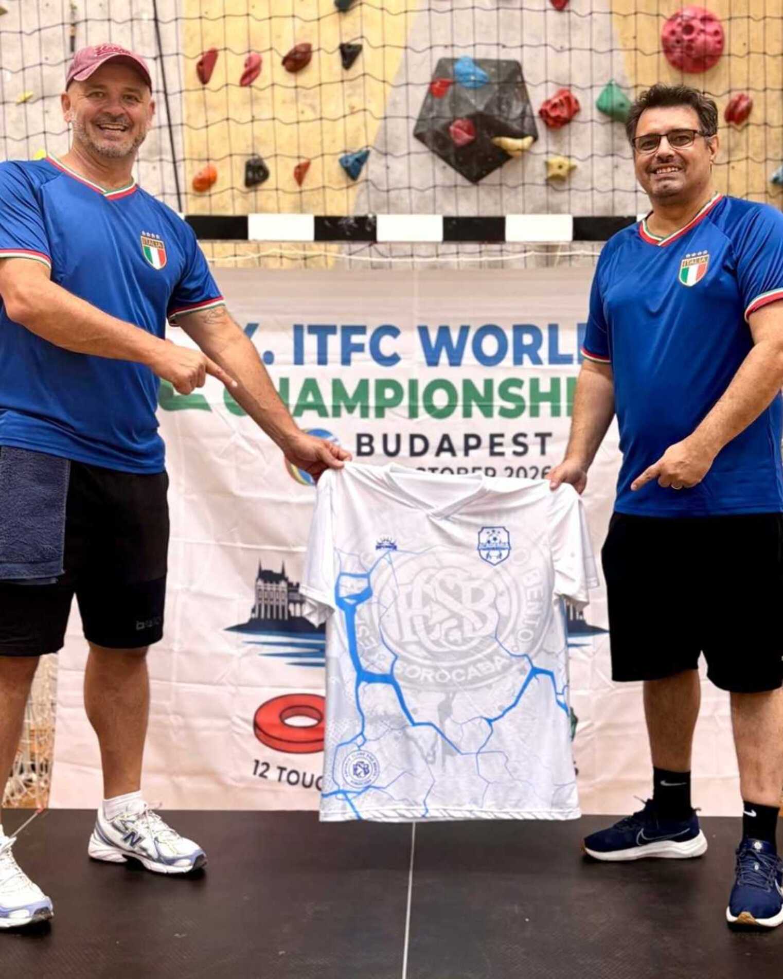 Alexandre Padilha e Rodrigo Buzin representaram a seleção italiana na companhia de Valdemar Lui, do Ituano 
