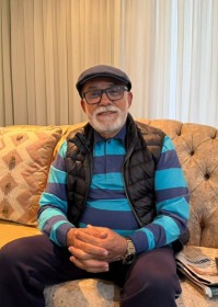 Ao longo dos anos, Jos&eacute; Milton tamb&eacute;m reuniu exemplares e reportagens que considera importantes - Tha&iacute;s Verderamis 