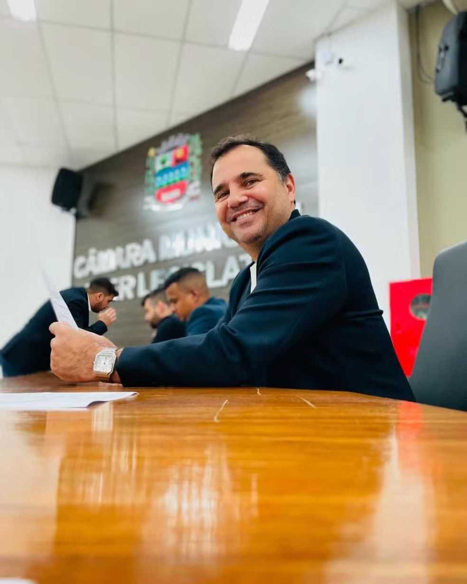 Secretário municipal em Queimados tinha sido vereador