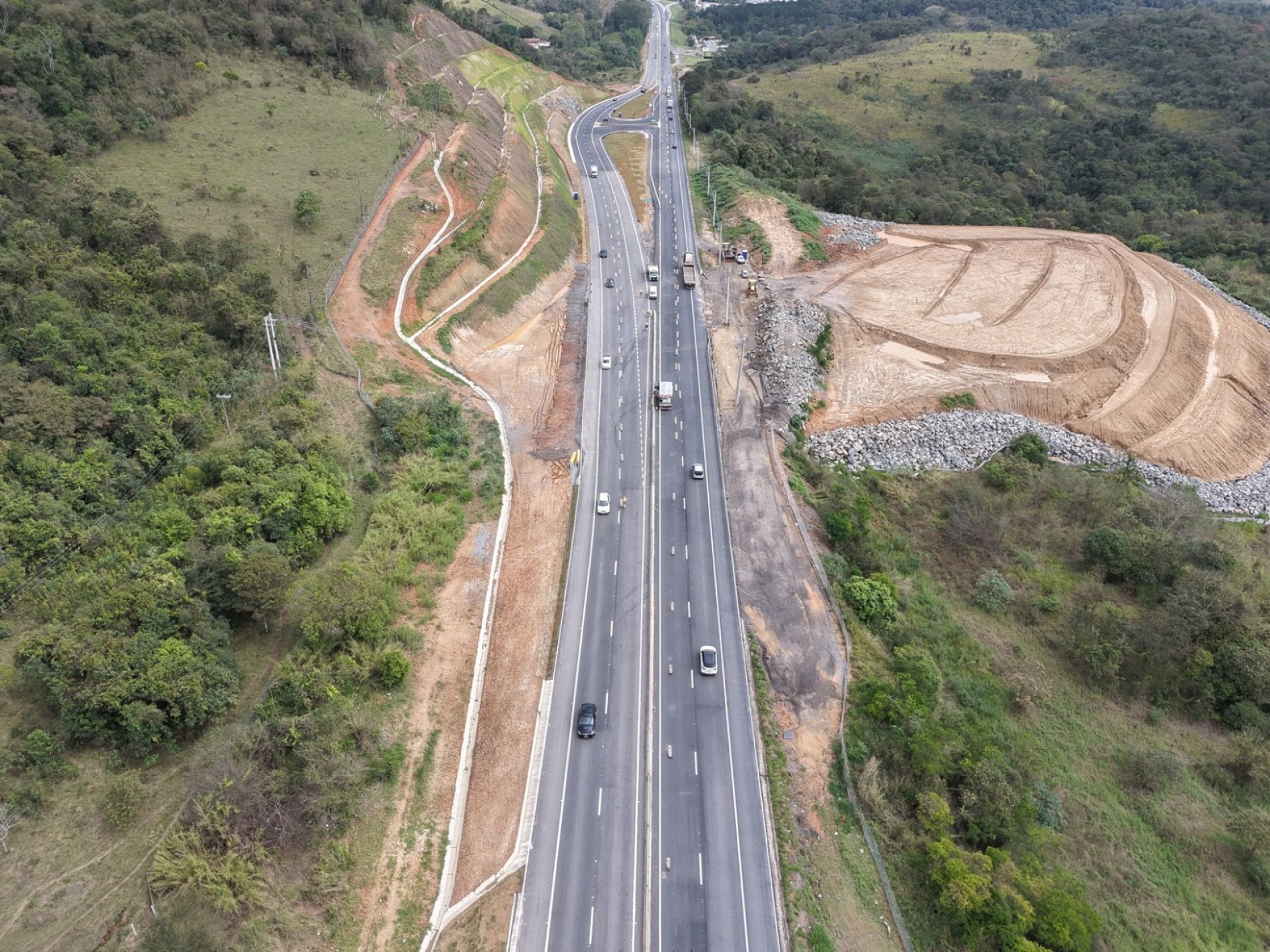 Concessionária pede atenção redobrada durante
o trajeto para Ibiúna, Cotia e Vargem Grande Paulista