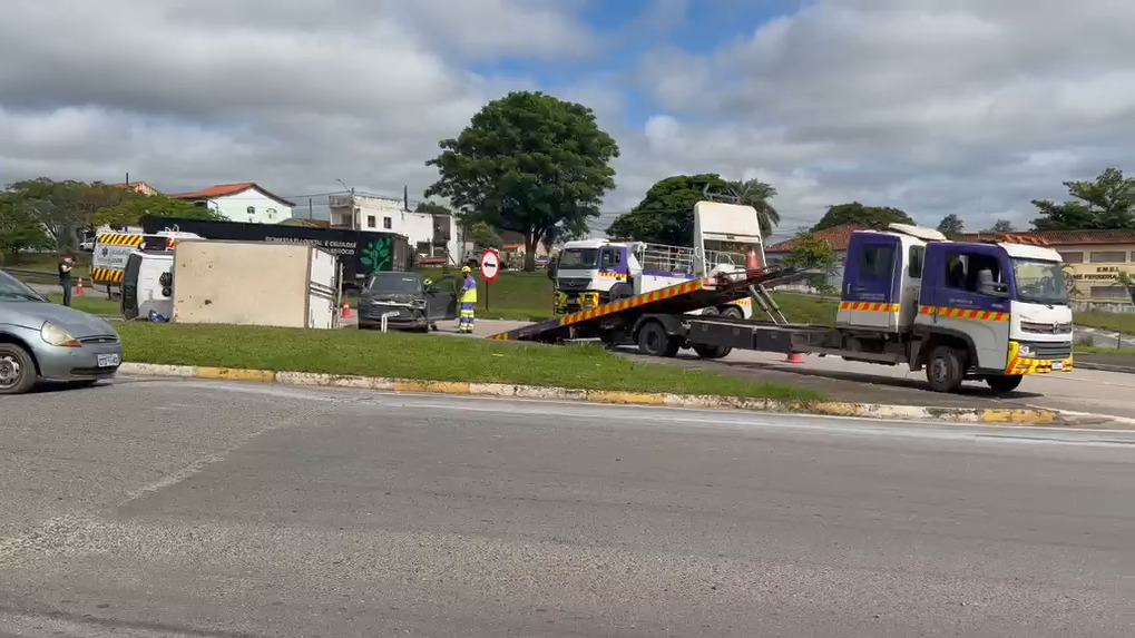 É aguardado equipes da Polícia Militar para dar sequência as ações necessárias