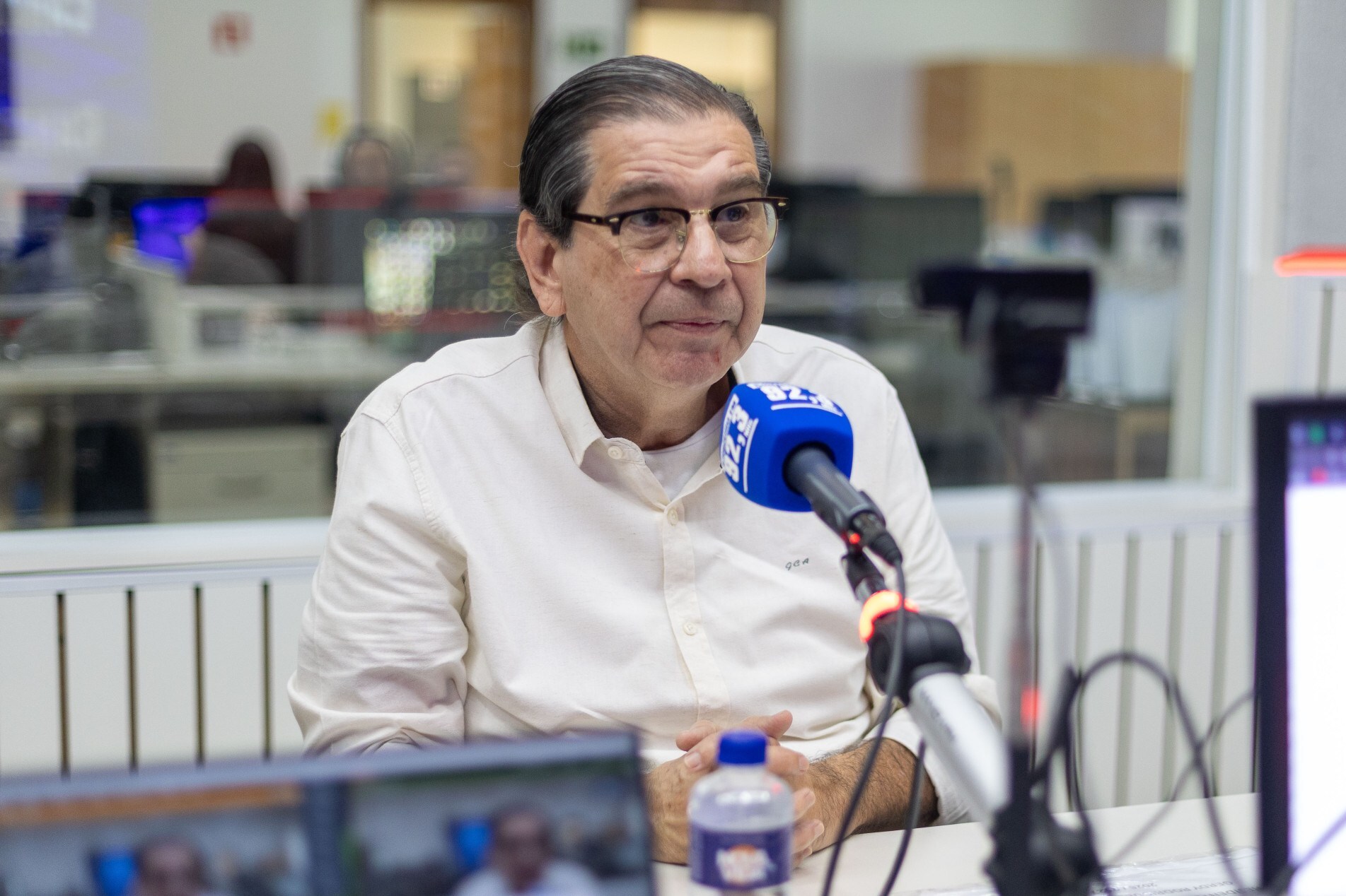 Especialista também alerta para a necessidade de controlar despesas e ampliar recursos destinados à infraestrutura, à pesquisa e à modernização industrial