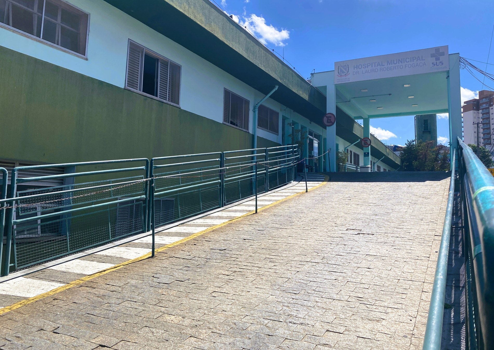 Mulher teve complicações no parto no Hospital Municipal Doutor Lauro Roberto Fogaça