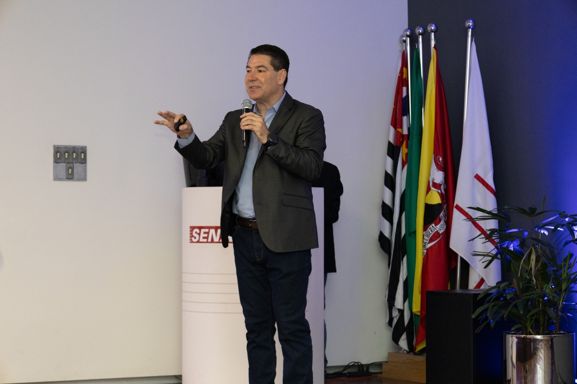 Diretor da unidade do Senai de Sorocaba, Fábio Rocha da Silveira