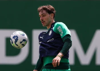 Palmeiras recebe proposta de R$ 105 milhões por Maurício e define se vai vender Flaco