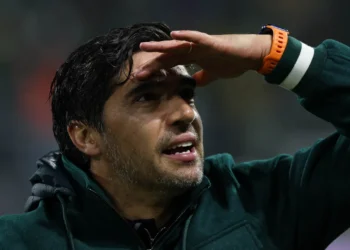 Rejeitou a Premier League para ficar no Palmeiras em 2026