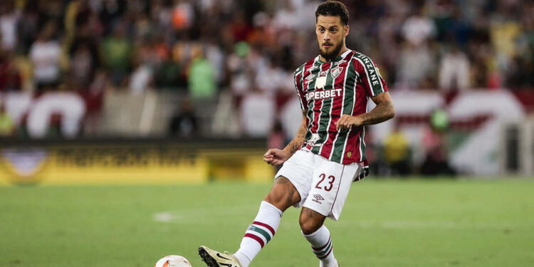 Enquanto o Fluminense pode vender Guga para a Inter de Milão, jogador do Athletico-PR acertou ida para Portugal