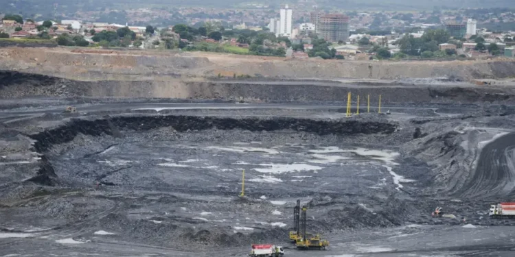 4ª maior jazida do mundo do mineral que dá origem ao alumínio foi descoberta no Brasil com investimento de R$ 5 bilhões