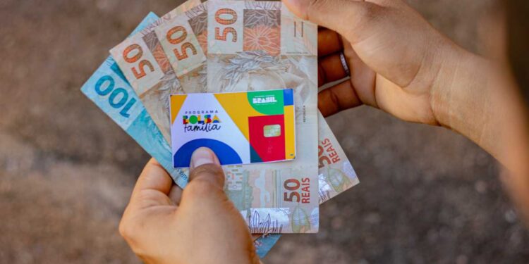 Mães com menos de 18 anos de idade conseguem receber o Bolsa Família?