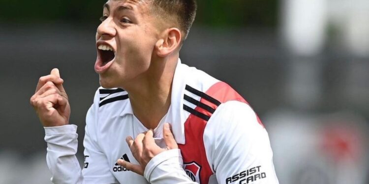 Echeverri não vem para o Flamengo e define onde vai jogar