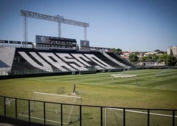 Pix de R$ 28 milhões vindo dos Estados Unidos deve chegar ao Vasco da Gama