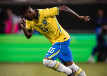 Rayan encerra ciclo na Seleção Brasileira após estrear como titular