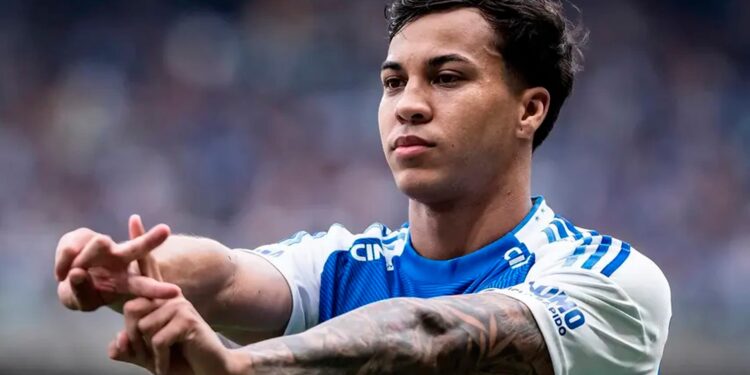 Enquanto o Flamengo ainda não desistiu de Kaio Jorge, o Grupo City quer levar jogador do Vasco para os EUA