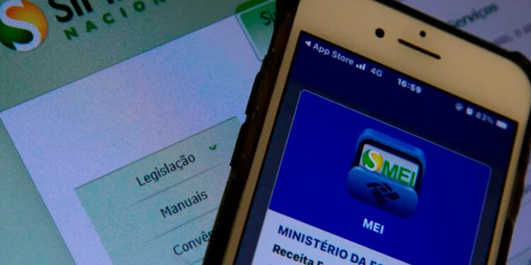 Quem é MEI tem direito de solicitar benefício de R$ 1.621 neste caso