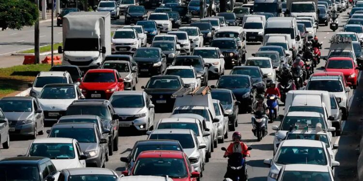 Contran define quais são os 3 casos em que a CNH é cancelada na hora