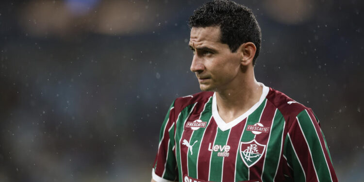 Fluminense desiste de comprar atacante; já a saída de Ganso tem reviravolta