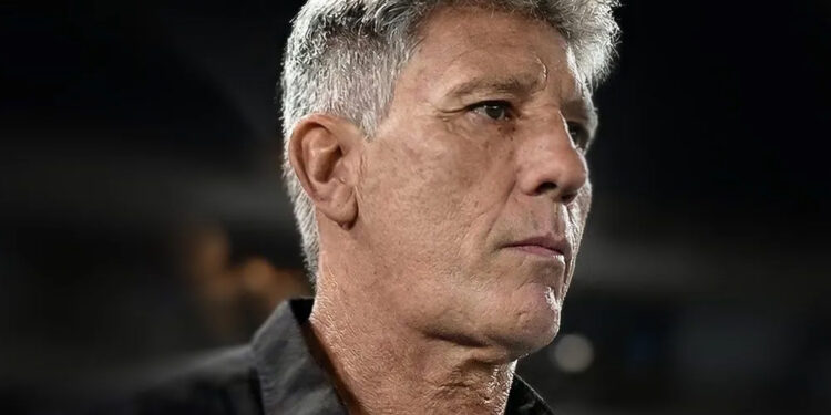Vasco toma decisão sobre a chegada do substituto de Renato Gaúcho