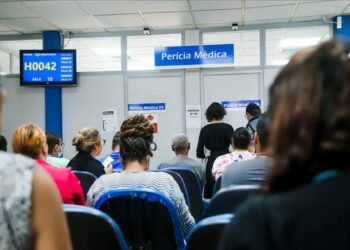 Revelada condição para receber dois salários mínimos ao se aposentar pelo INSS