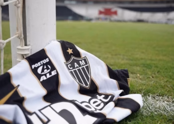 Galo acerta a contratação de meia da Nigéria e estuda trazer mais 1; já o Palmeiras dispensou zagueiro