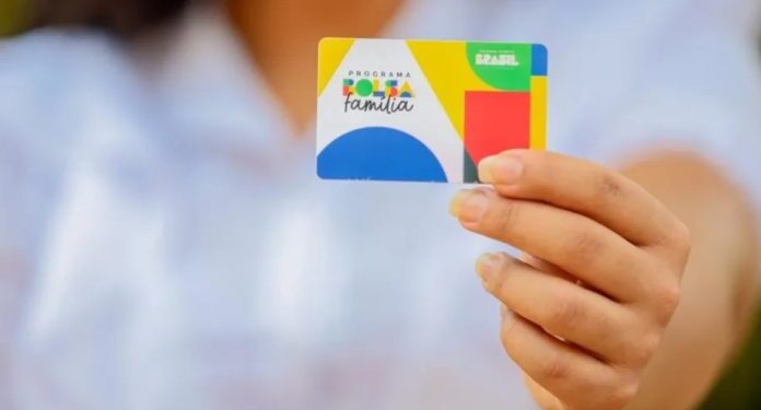 Semana se inicia com boa notícia para beneficiários do Bolsa Família com NIS final 4