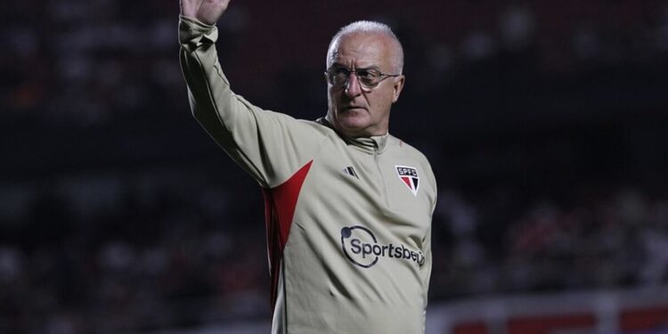 São Paulo prepara pacotão com 5 jogadores para deixar o clube