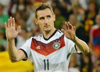 Nova profissão de Klose após largar as chuteiras vai entusiasmar muita gente