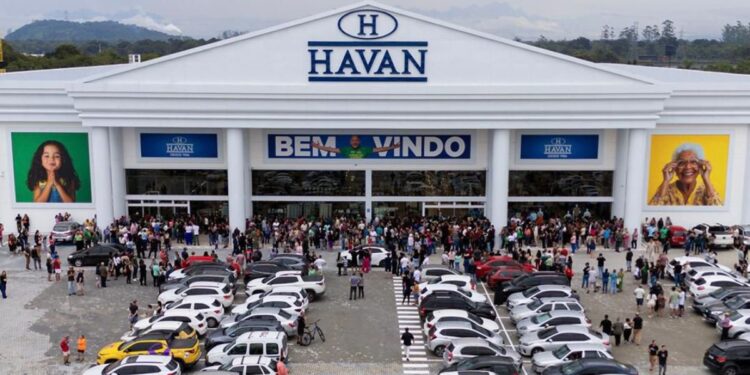 Véio da Havan bate de frente com a Magazine Luiza com projeto surpreendente