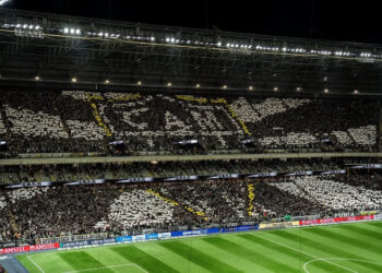 Recusou Corinthians, Flamengo e Palmeiras para assinar com o Atlético-MG