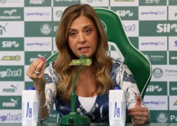 Palmeiras chega a acordo com jogador da Seleção Brasileira e também negocia com venezuelano