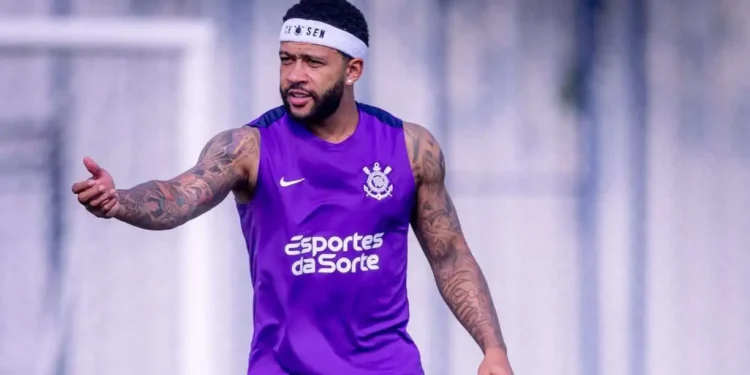 Corinthians faz proposta para Memphis Depay e quer jogador do Flamengo