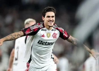 Flamengo define preço para acertar a venda de Pedro