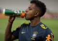 Rodrygo recebe notícia ruim para sua volta de lesão no Real Madrid