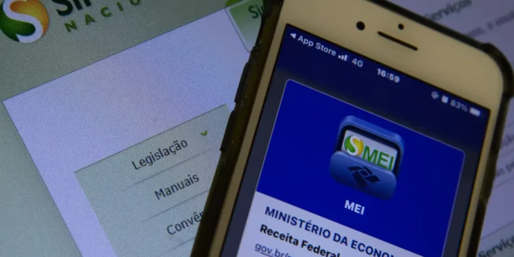 Quanto mais esperar para regularizar o MEI, maior será a multa que precisará pagar