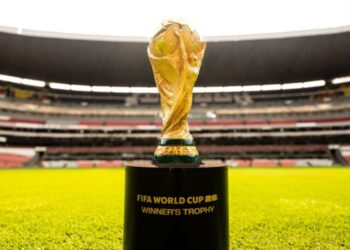 Copa do Mundo nem começou e juiz já foi “punido”