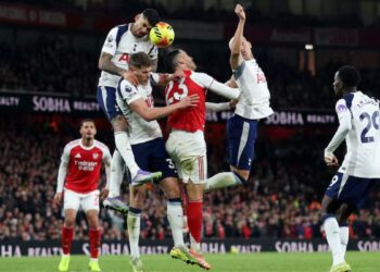 Tottenham deve trocar jogador da Seleção Argentina por jogador da Seleção Brasileira, já o Arsenal quer jogador da Seleção Inglesa